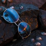 'Opihi sunglasses on rocks