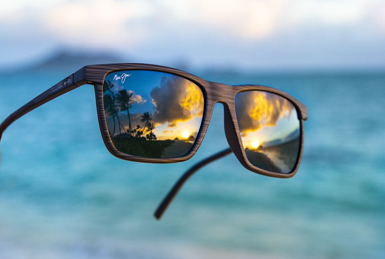 One Way: Lightweight Rectangular Sunglasses for Your Next Adventure